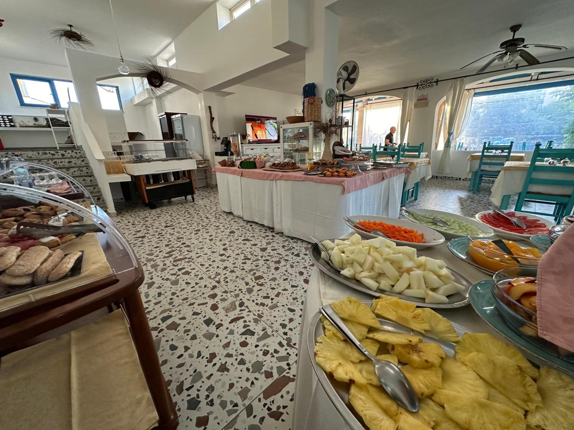 Hotel S'Ortale Con Parcheggio Interno E Ristorante All'Aperto Orosei Buitenkant foto